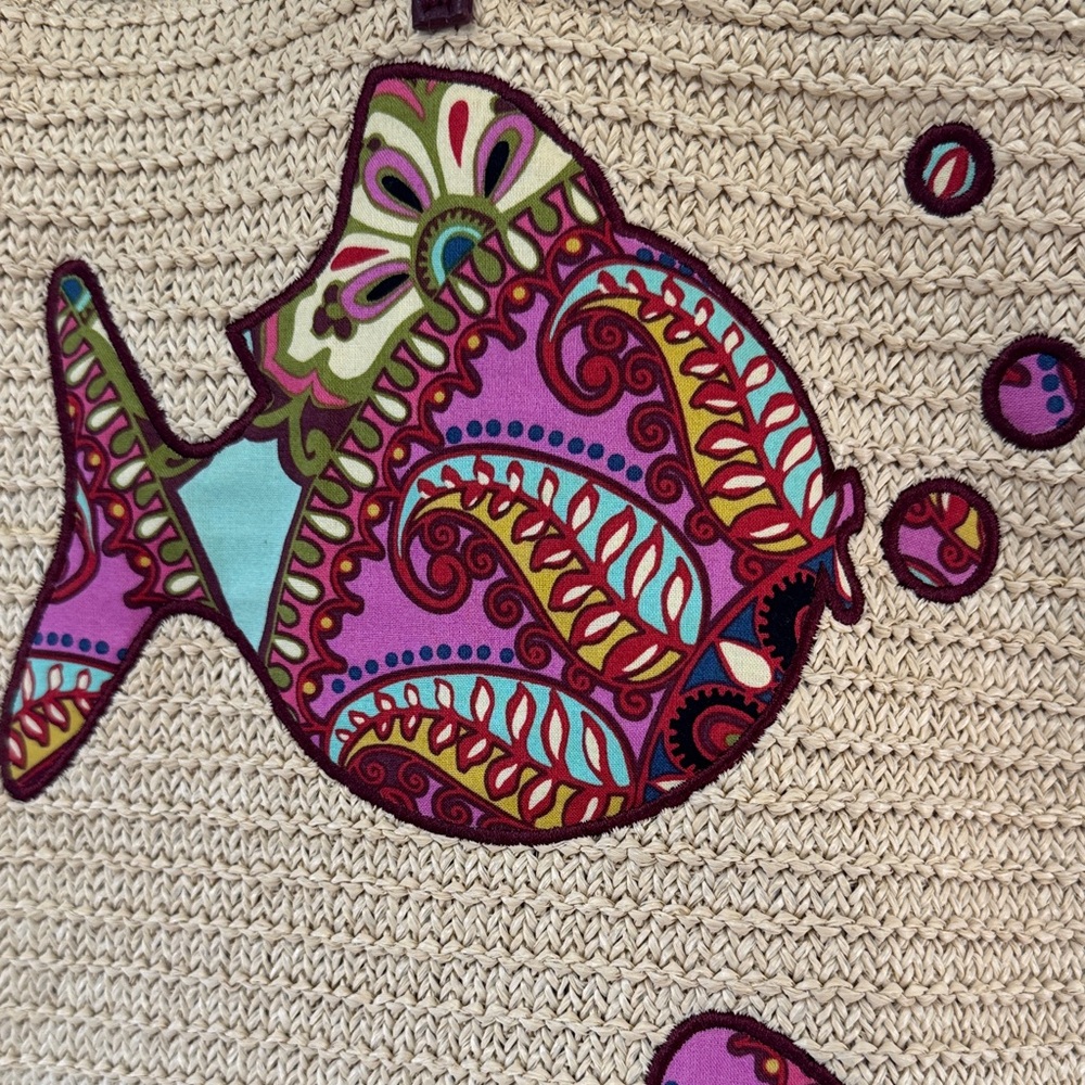 Vera Bradley Whimsical Fish Straw Tote - Picture 2 of 8